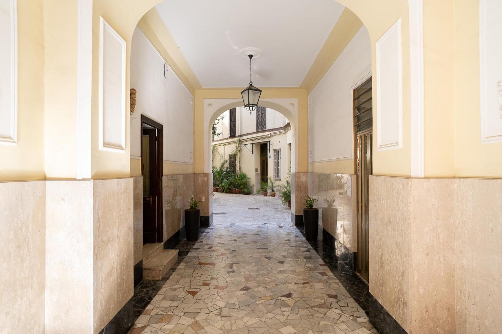 Domus Alba Mantua Apartment โรม ภายนอก รูปภาพ