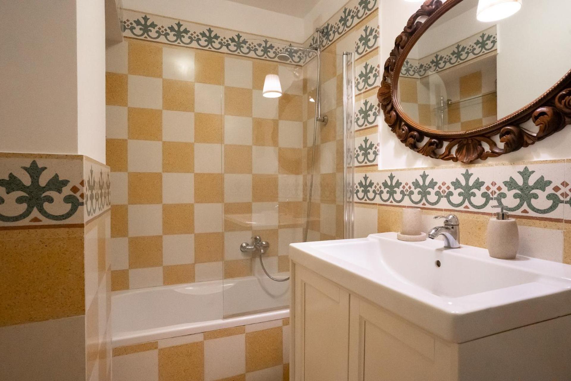 Domus Alba Mantua Apartment โรม ภายนอก รูปภาพ